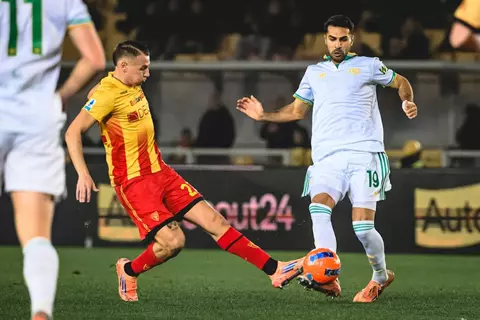 روما يتجاوز عقبة ليتشي بثنائية ويعود إلى المربع الذهبي بالدوري الإيطالي